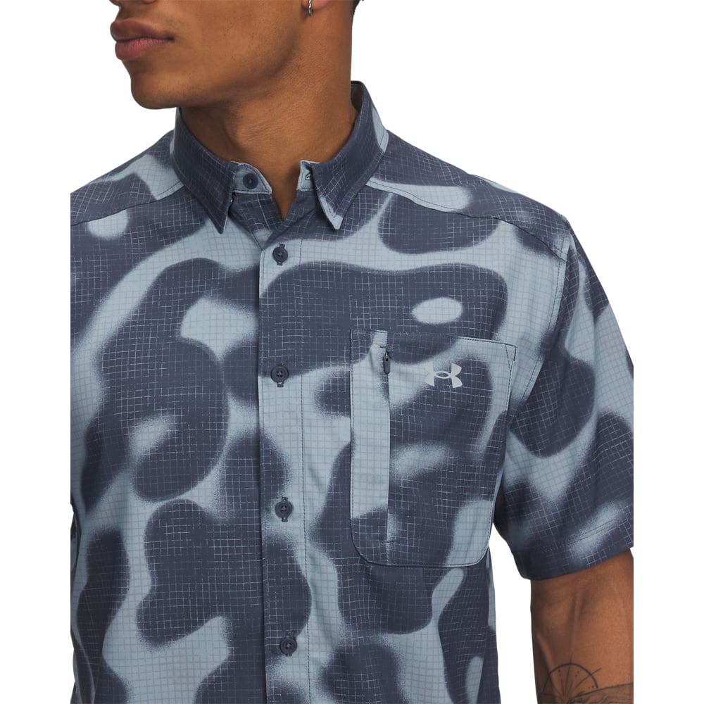 Men's | Under Armour | 1376577-045 | Dockside Short Sleeve | Downpour Grey / Steel