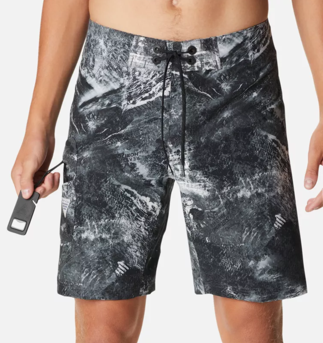 Men's | Columbia | FM1103-009 | PFG Offshore II Board | Black Realtree Horizon