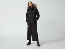 Load image into Gallery viewer, Women&#39;s | Canada Goose | 3804L | Chelsea Parka Heritage | Black