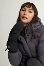 Load image into Gallery viewer, Women&#39;s | Canada Goose | 5158L | Arctic Down Mitt | Black
