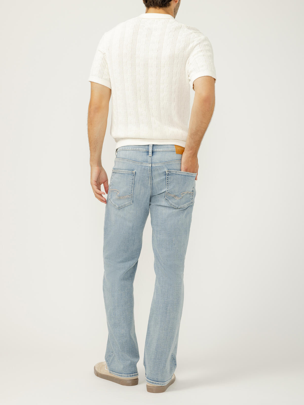 Men's | Silver Jeans | M42411FCS104 | Zac Relaxed Fit Straight Leg | Laguna