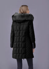 Load image into Gallery viewer, Women&#39;s | Junge | 2861-65 | Madeleine  Insulated Down Coat | Black