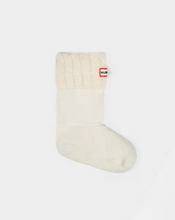 Load image into Gallery viewer, Women&#39;s | Hunter | WAS1018AAB-HWT | Cable Knitted Cuff Short Boot Socks | Winter White